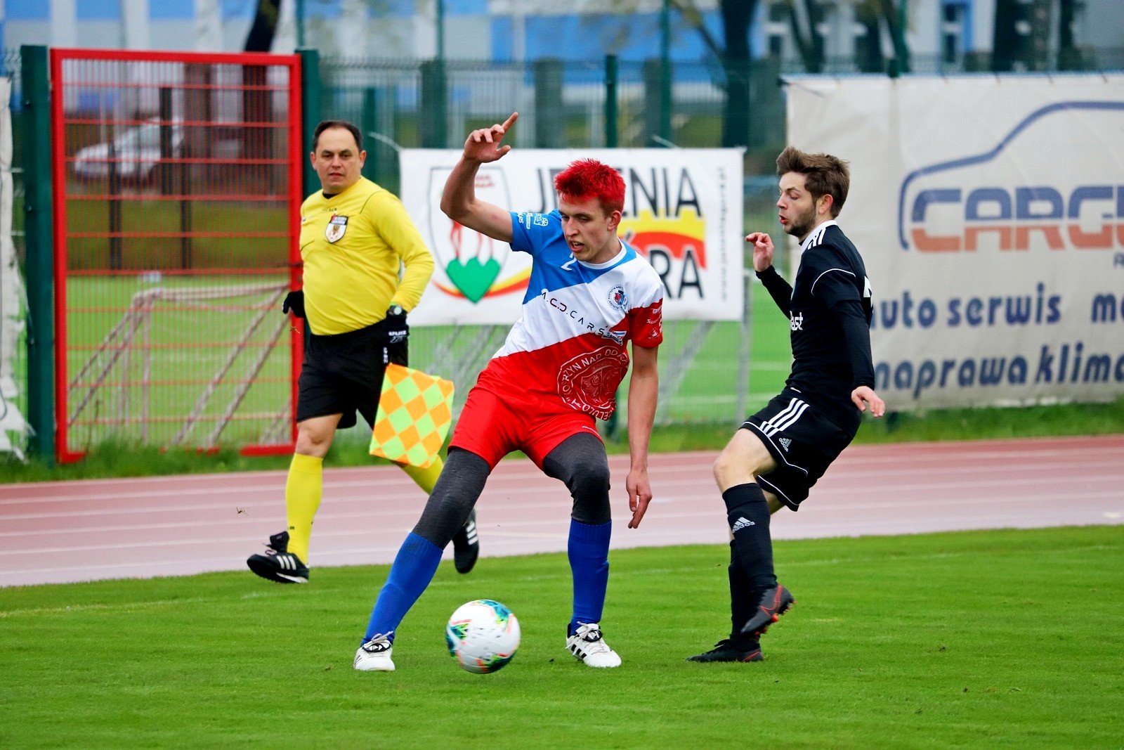 biaoniebiescy-zdeklasowali-celuloze-96362
