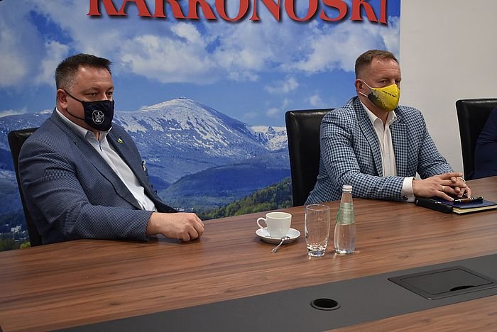 bez-przeomu-ws-oczyszczalni-sciekow-96535