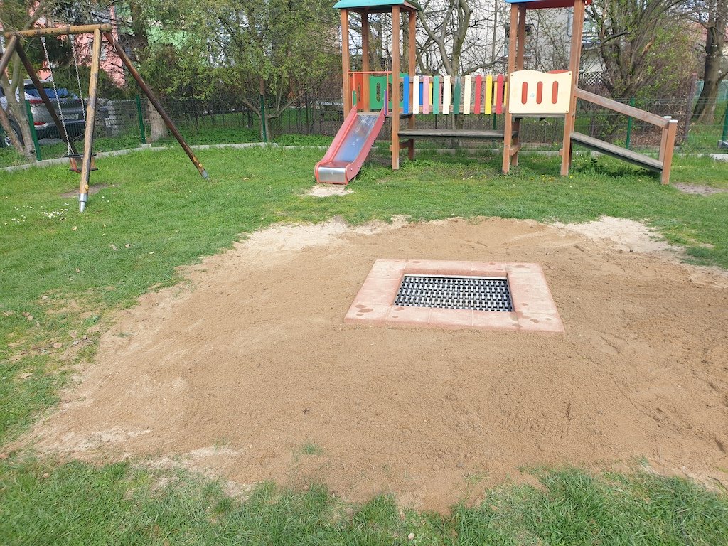 place-zabaw-bezpieczne-96549