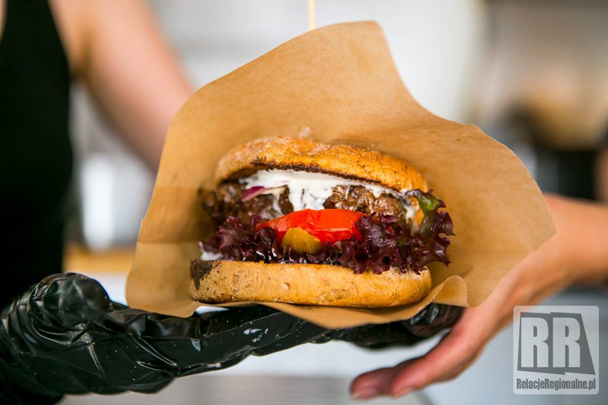 przyjada-food-trucki-96611