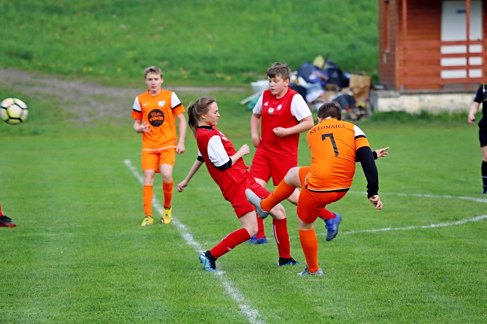 zwyciestwo-trampkarzy-omnicy-96645