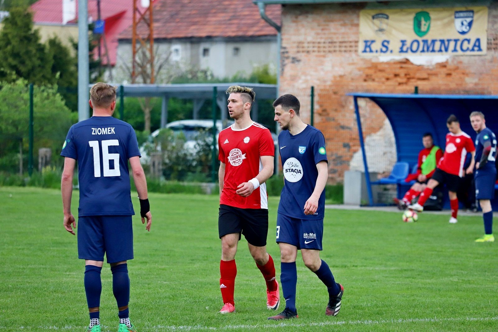 szesc-rzutow-karnych-w-hicie-kolejki-96651