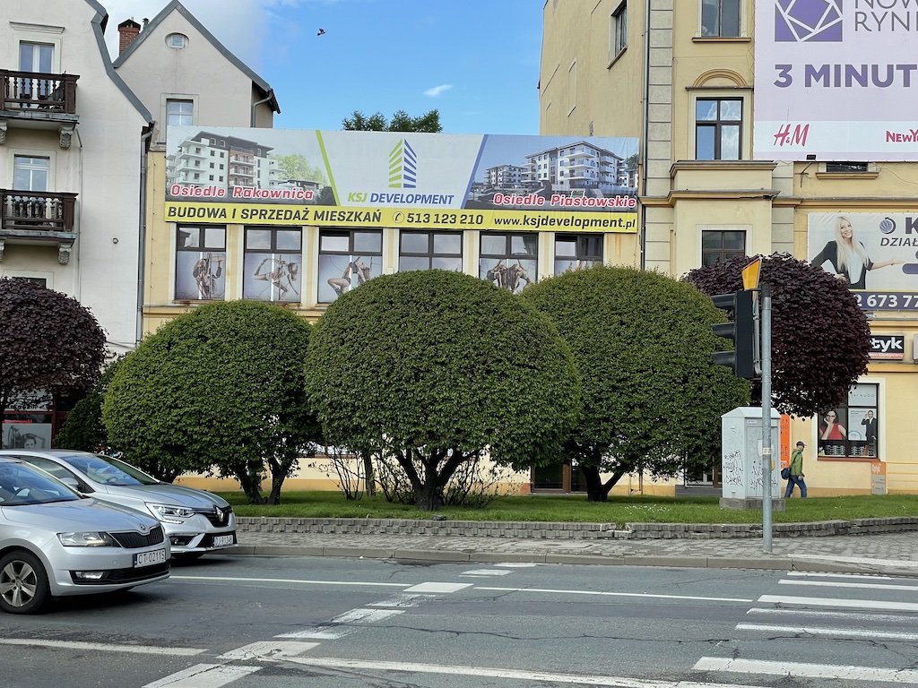 miastu-przybywa-barw-96751