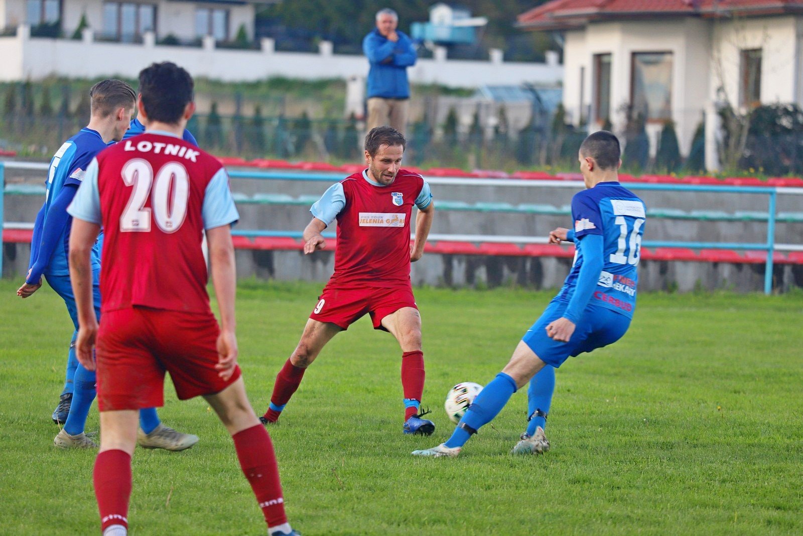 mewa-lepsza-w-jezowie-sudeckim-96770