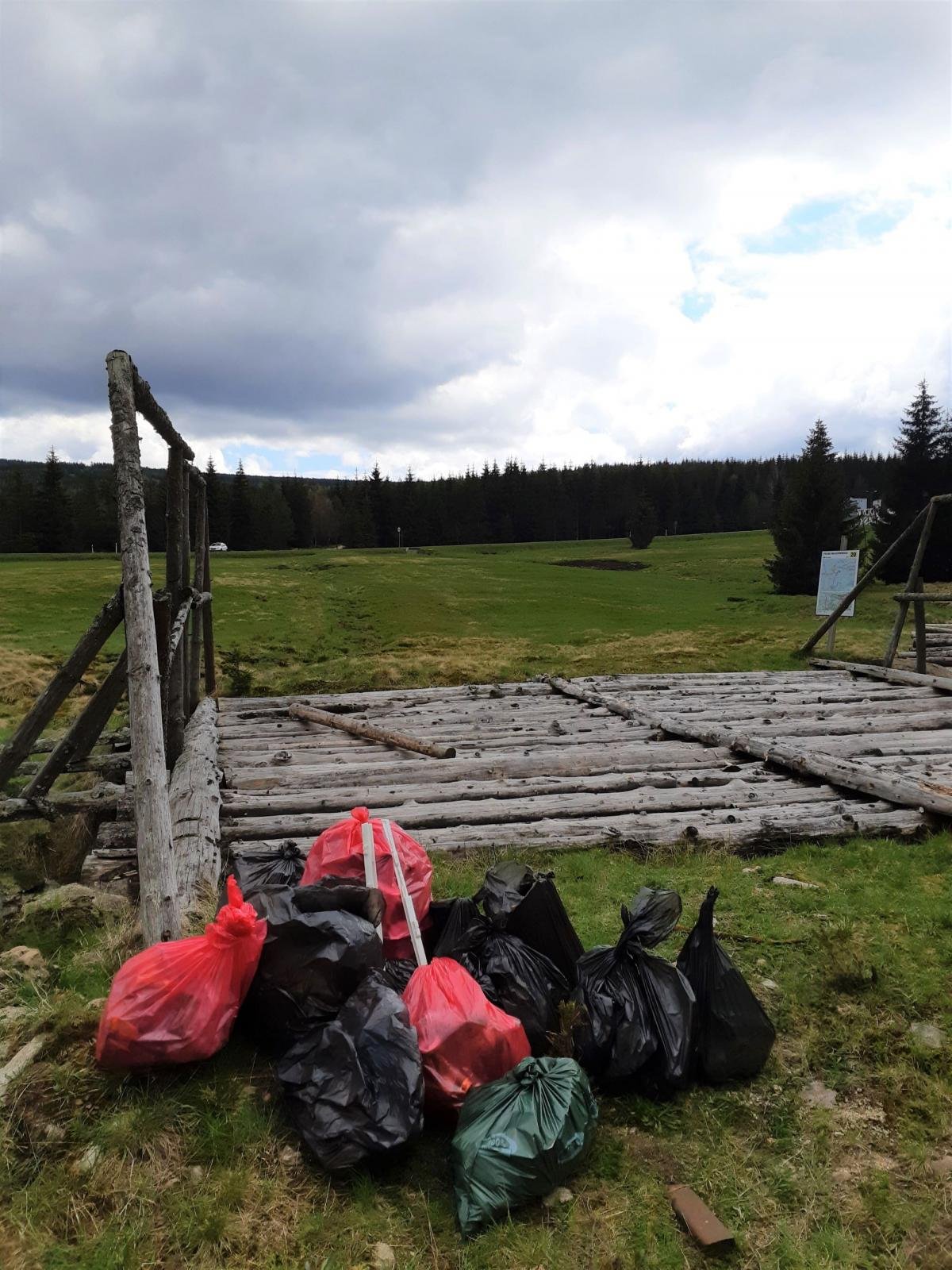 sprzatali-jakuszyckie-trasy-97012
