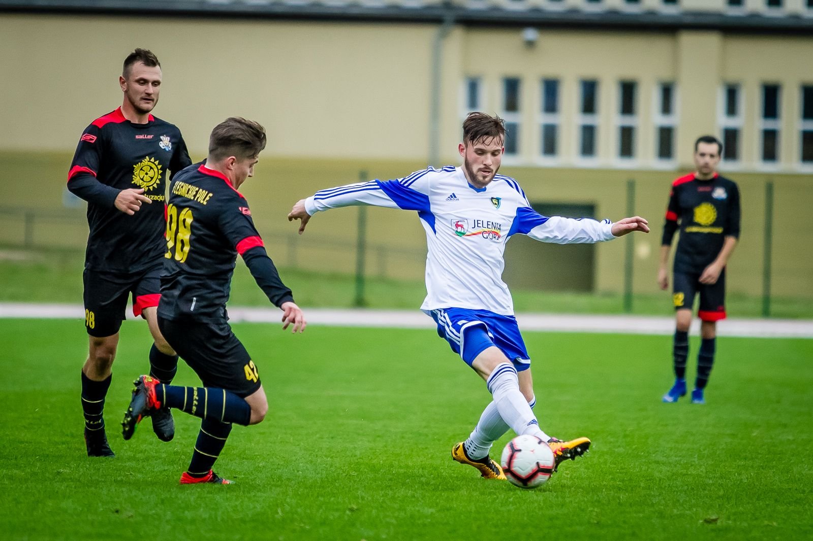 udany-rewanz-w-legnickim-polu-97014
