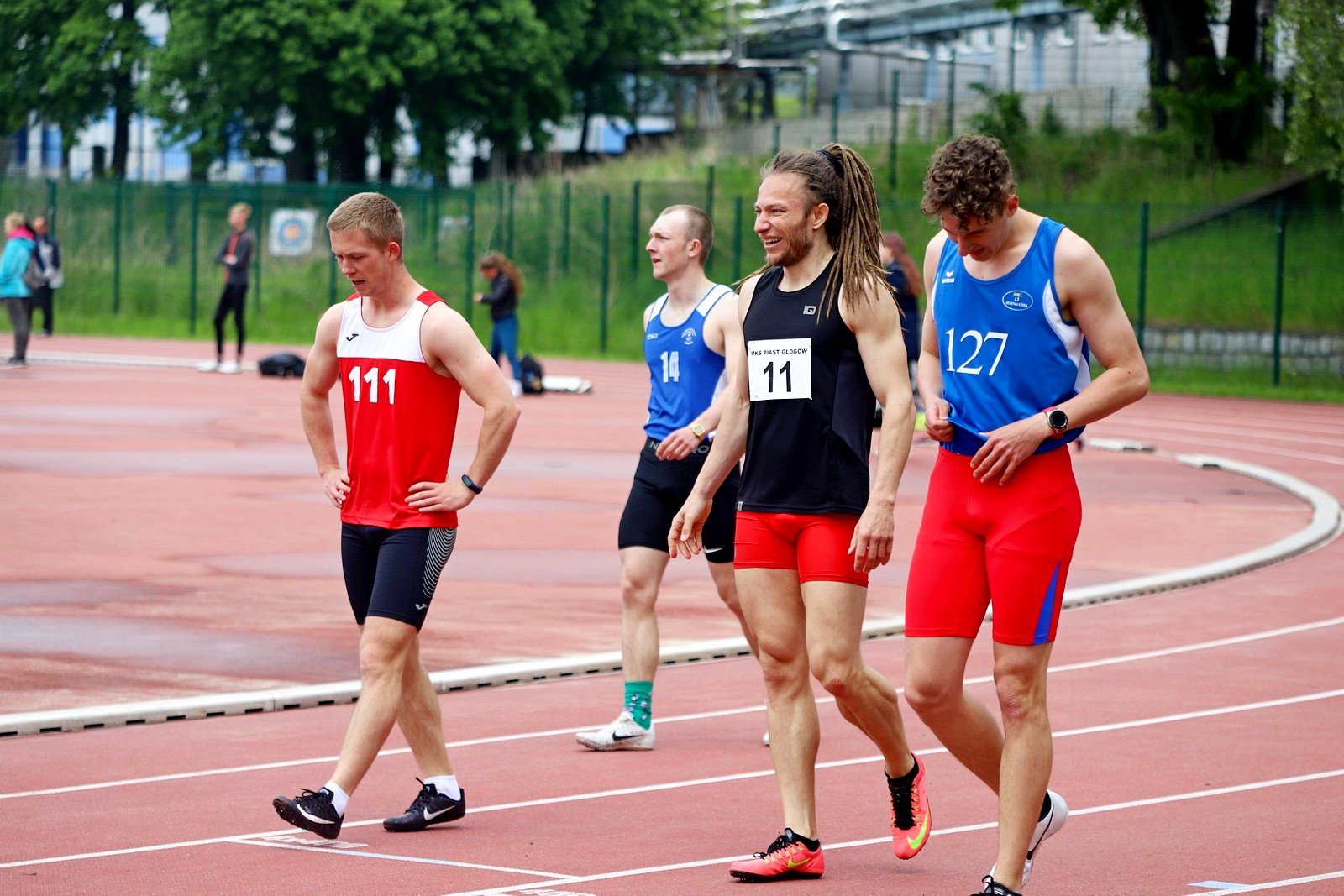 lekkoatletyczne-zmagania-przy-zotniczej-97074