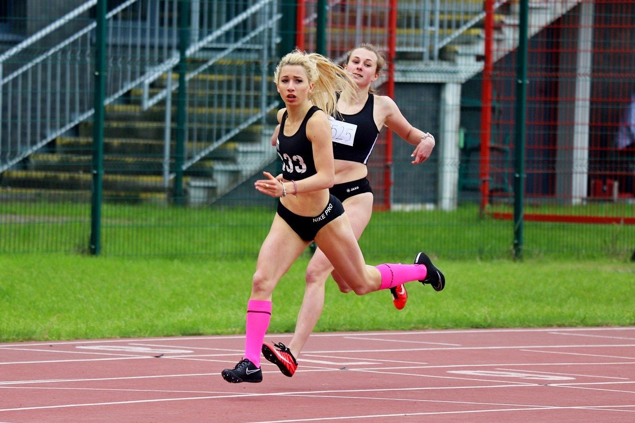 lekkoatletyczne-zmagania-przy-zotniczej-97074