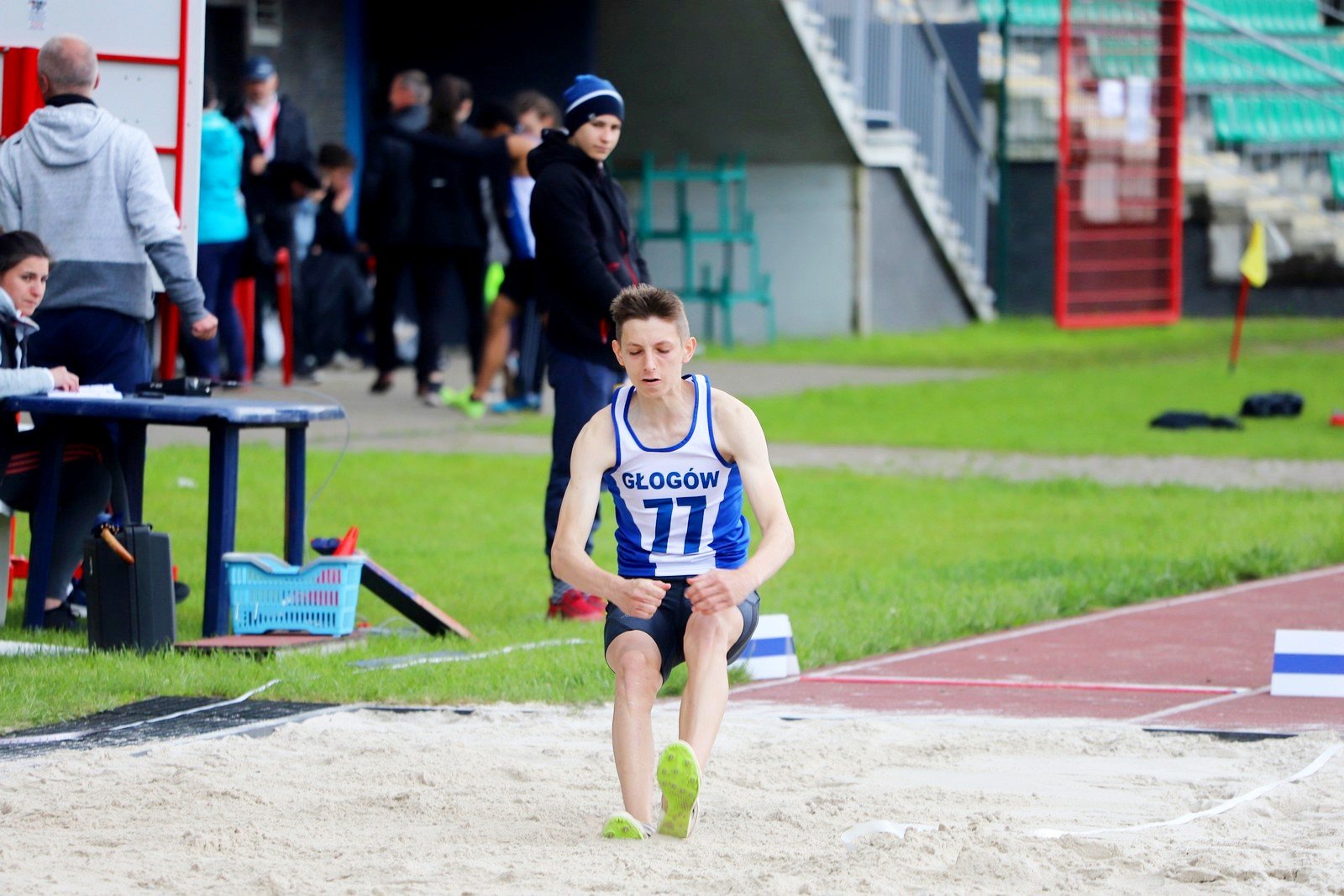 lekkoatletyczne-zmagania-przy-zotniczej-97074