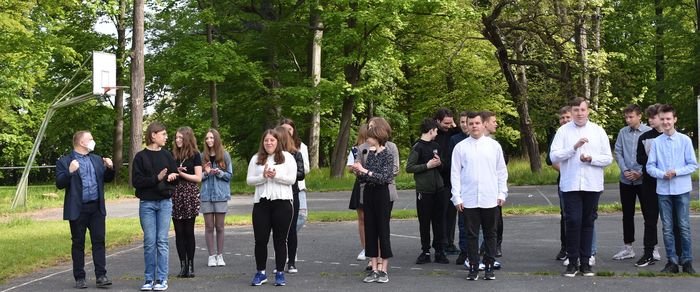 w-dzien-dziecka-o-nowej-szkole-w-mysakowicach-97091