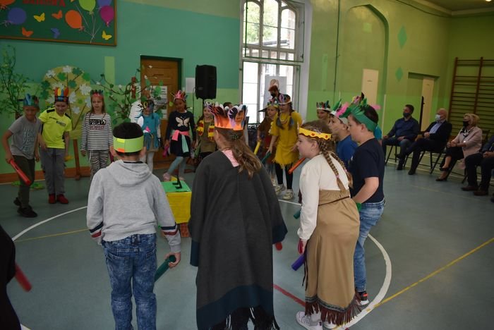 w-dzien-dziecka-o-nowej-szkole-w-mysakowicach-97091