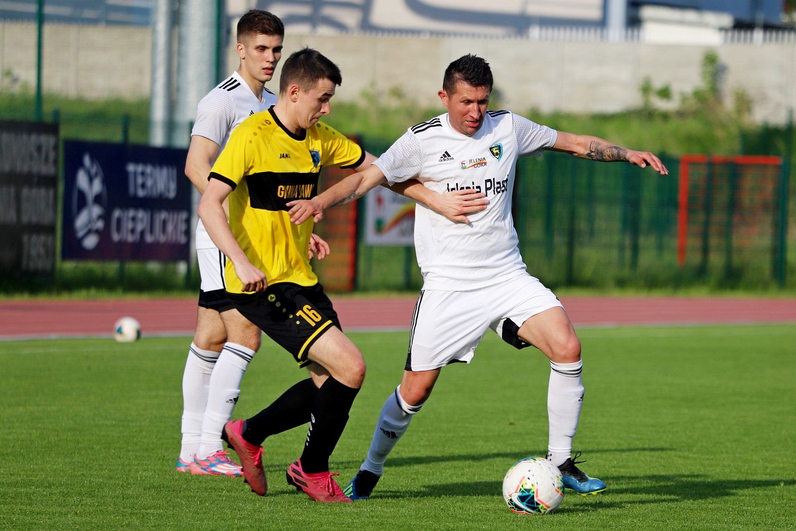 mocny-poczatek-wystarczy-97139