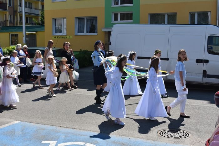 procesja-bozego-ciaa-na-zabobrzu-97150