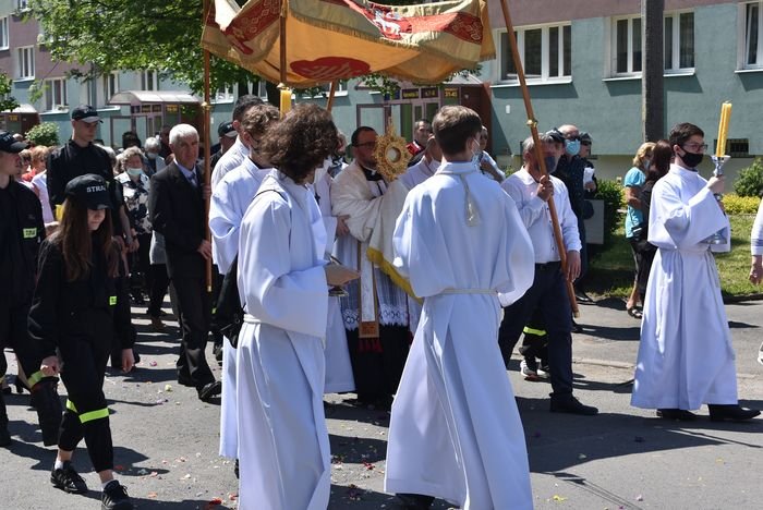 procesja-bozego-ciaa-na-zabobrzu-97150