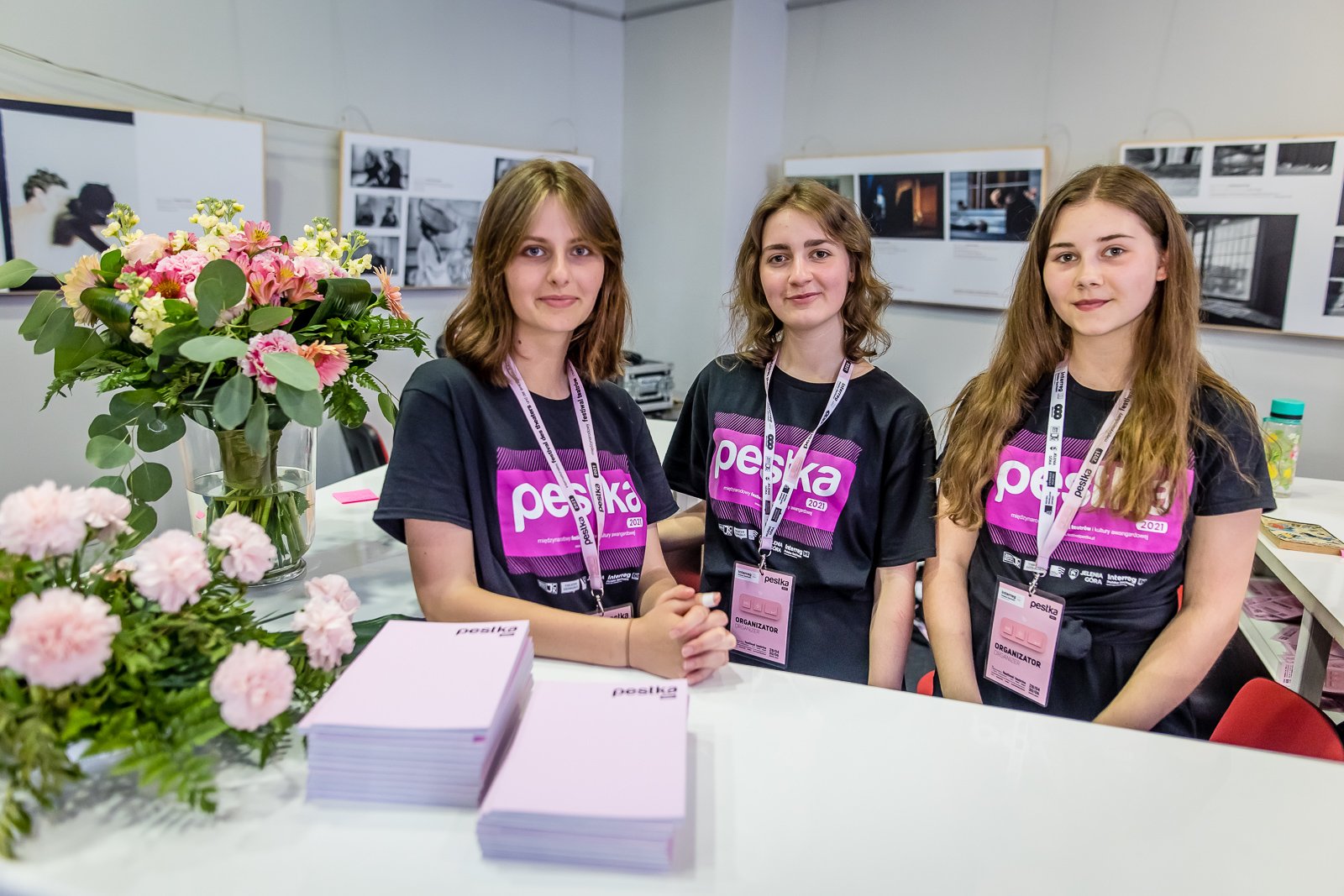 konkursowe-emocje-opady-ale-festiwal-trwa-97211