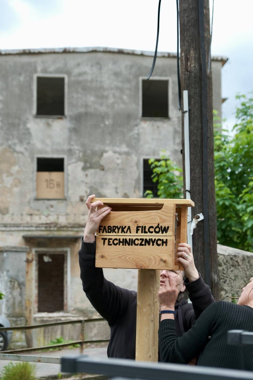 w-kowarach-pojawiy-sie-skrzynki-pamieci-97417