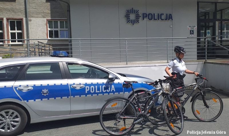 policjanci-na-rowerach-97427