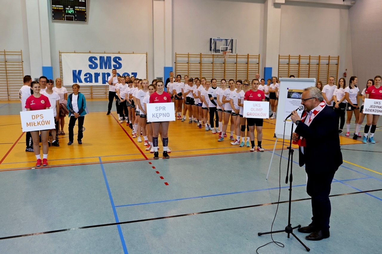 iwona-niedzwiedz-ambasadorka-piki-recznej-w-karpaczu-97433
