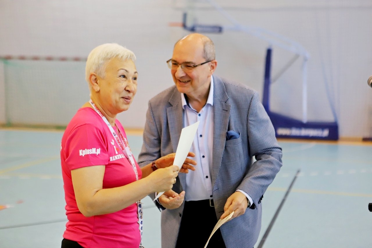 iwona-niedzwiedz-ambasadorka-piki-recznej-w-karpaczu-97433
