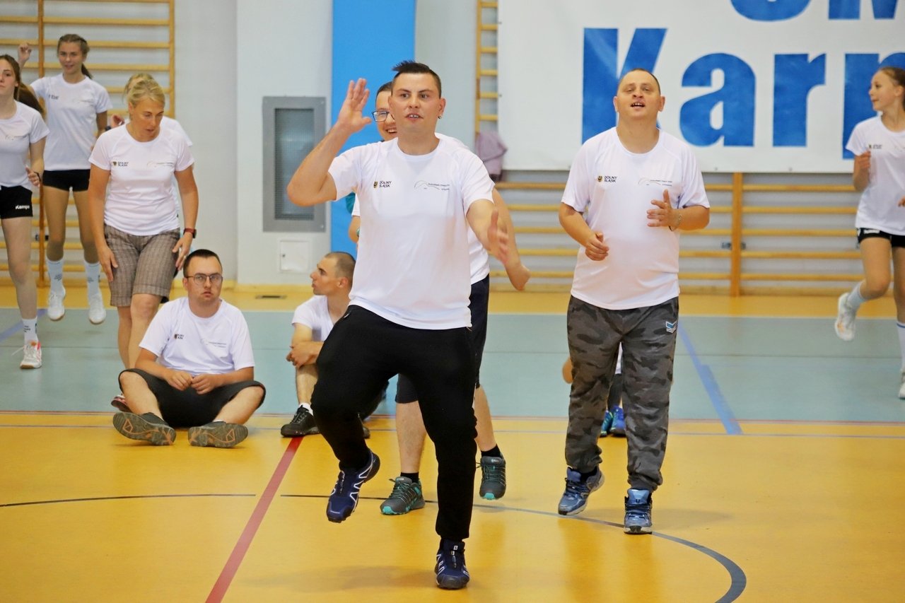 iwona-niedzwiedz-ambasadorka-piki-recznej-w-karpaczu-97433