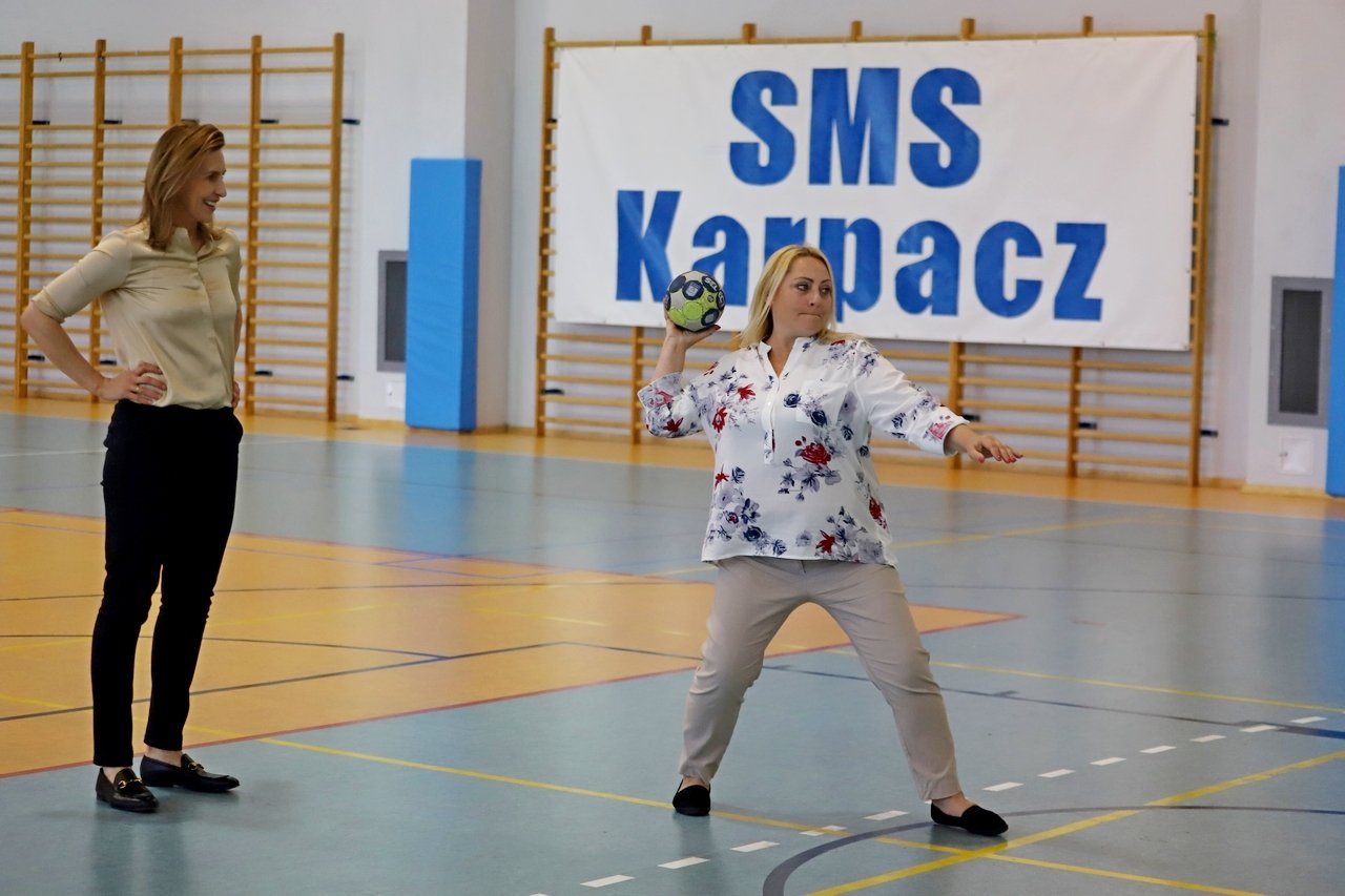 iwona-niedzwiedz-ambasadorka-piki-recznej-w-karpaczu-97433