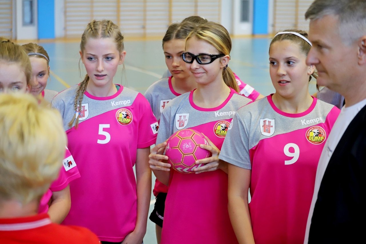 iwona-niedzwiedz-ambasadorka-piki-recznej-w-karpaczu-97433