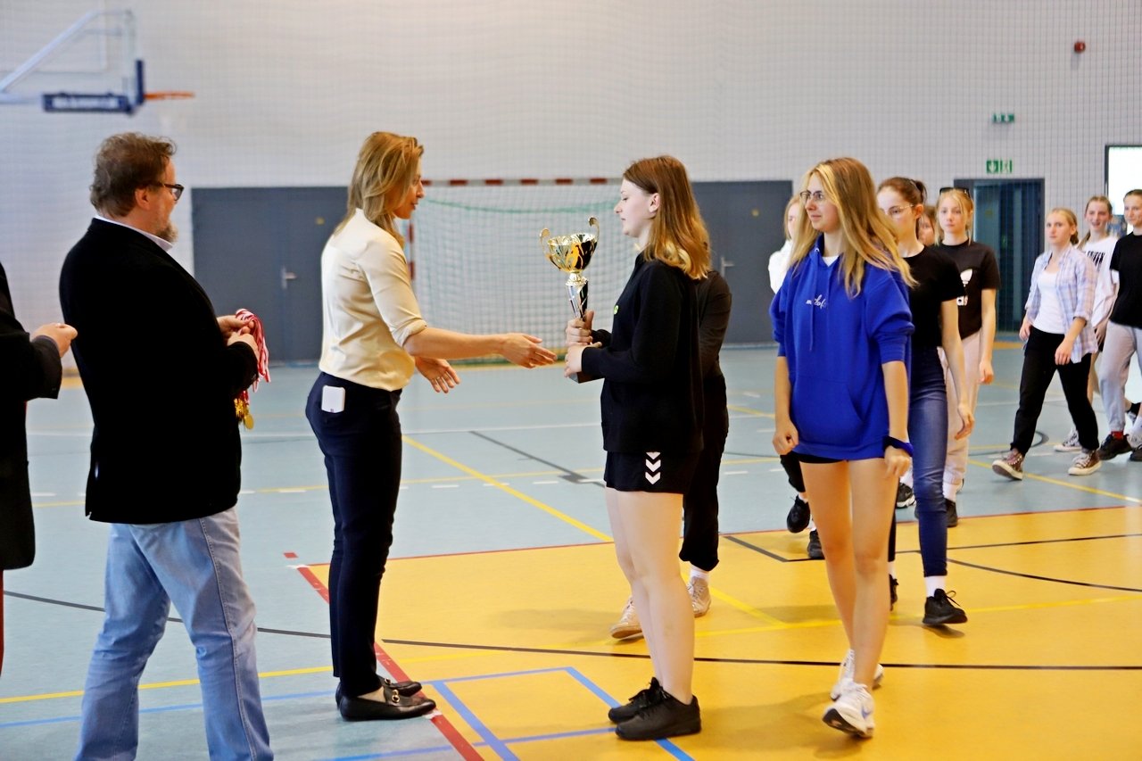 iwona-niedzwiedz-ambasadorka-piki-recznej-w-karpaczu-97433