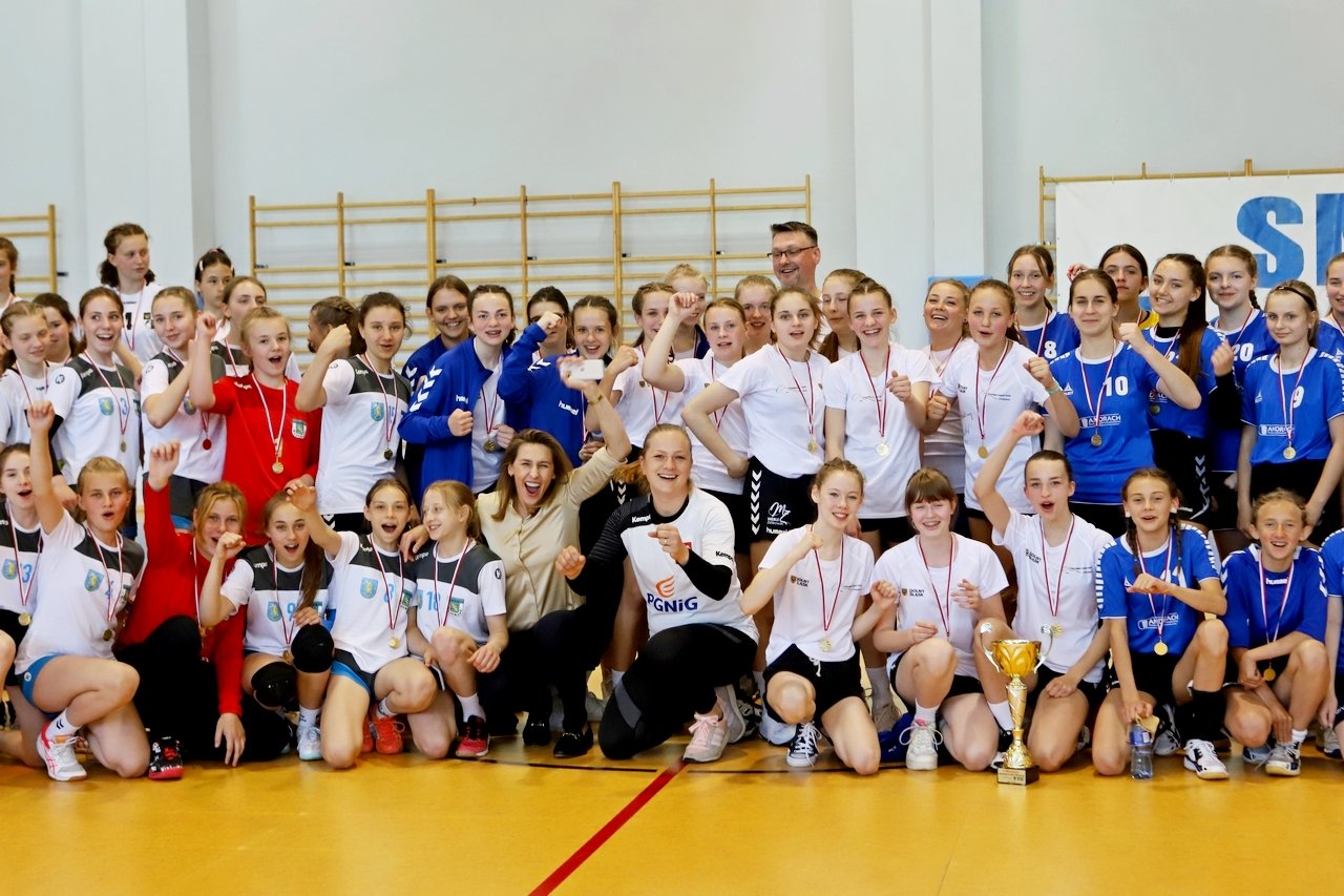 iwona-niedzwiedz-ambasadorka-piki-recznej-w-karpaczu-97433