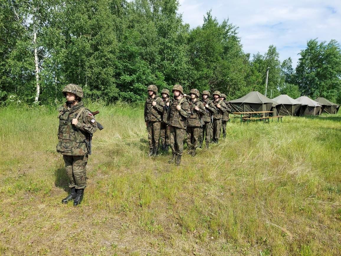 uczniowie-na-ciekawym-obozie-szkoleniowym-97534