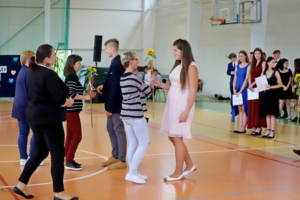 pozegnanie-osmoklasistow-97633