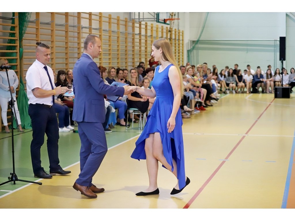 pozegnanie-osmoklasistow-97633
