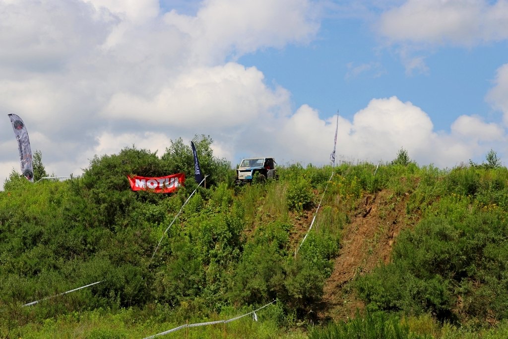 boto-trawersy-i-200-pieczatek-97756