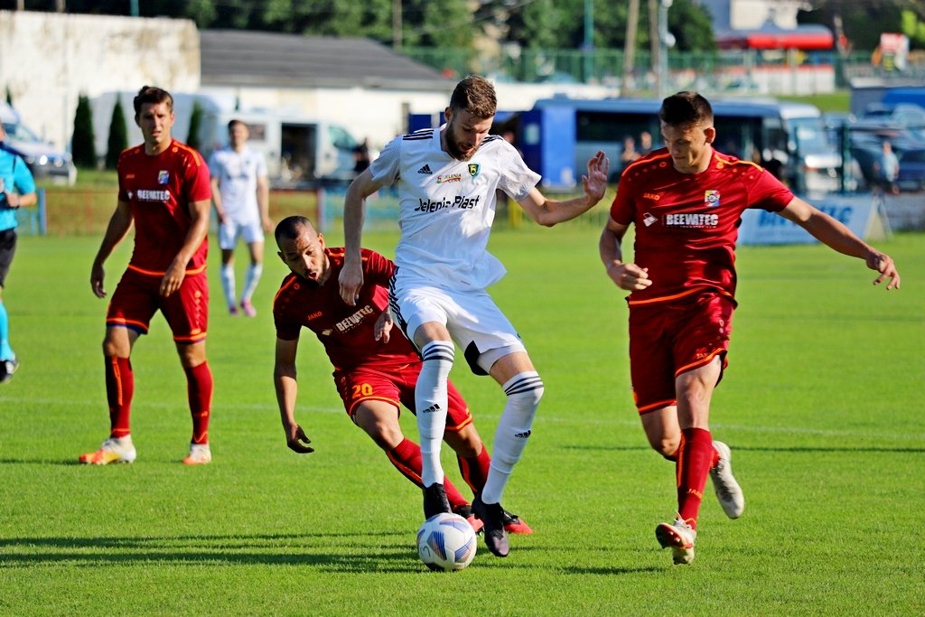 wyjazdowy-remis-w-barazu-o-iii-lige-97771