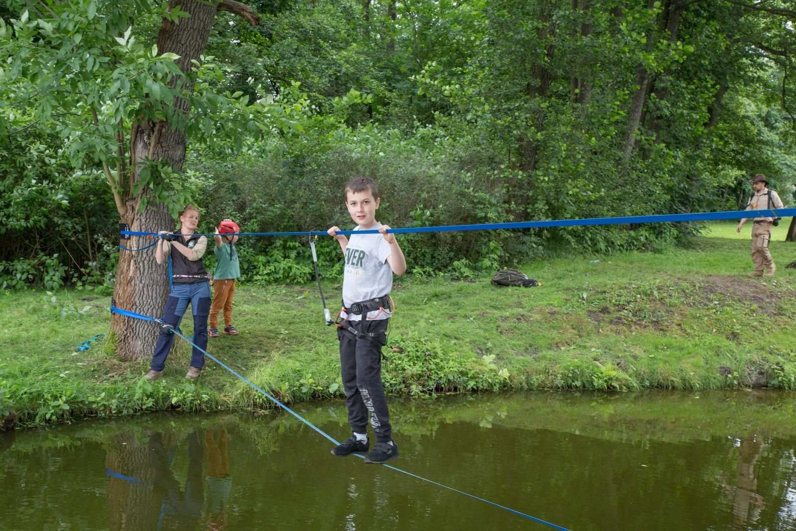 pokolonie-z-survivalem-97942