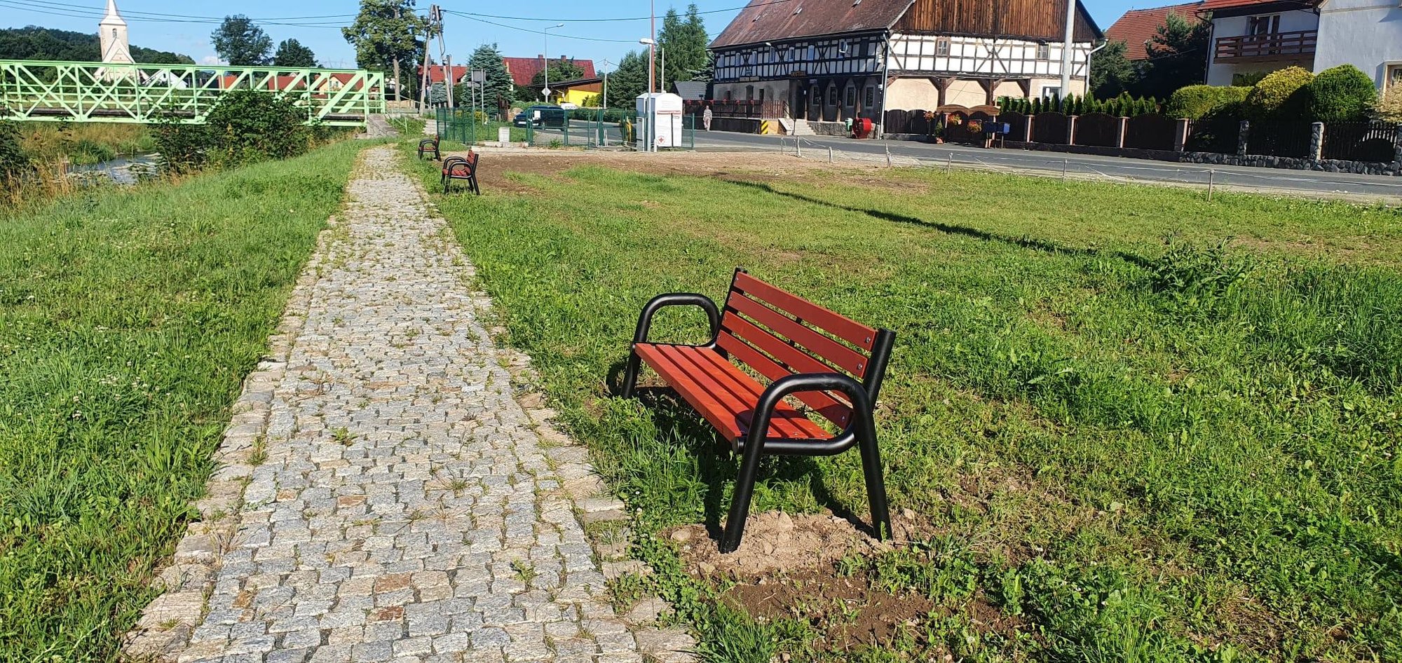 w-wojanowie-przy-swietlicy-wiejskiej-juz-nie-straszy-97978