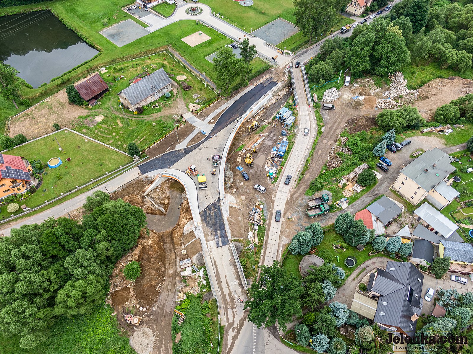 finisz-budowy-mostu-98045