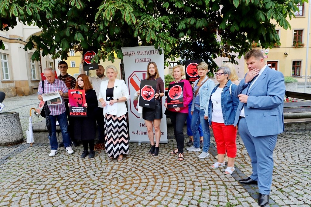chca-odwoania-p-czarnka-ministra-edukacji-i-nauki-98075