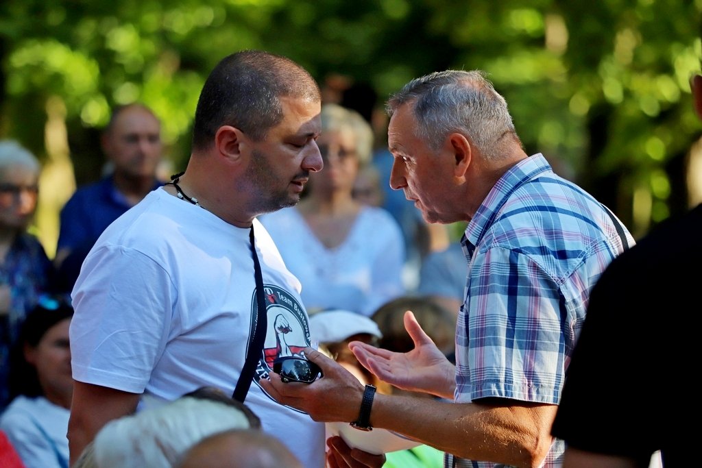 goraco-na-spotkaniu-z-borysem-budka-98097