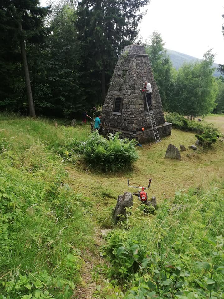 pamietaja-o-pomniku-98169