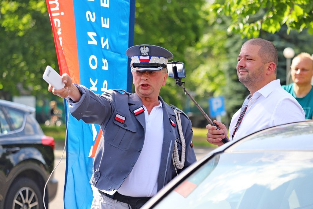 spotkanie-pis-zakocone-98210