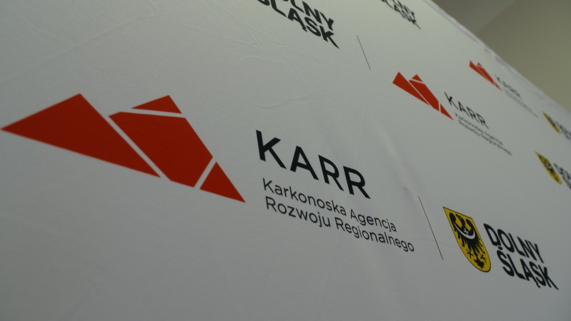 grozi-ci-utrata-pracy-mozesz-liczyc-na-karr-98256