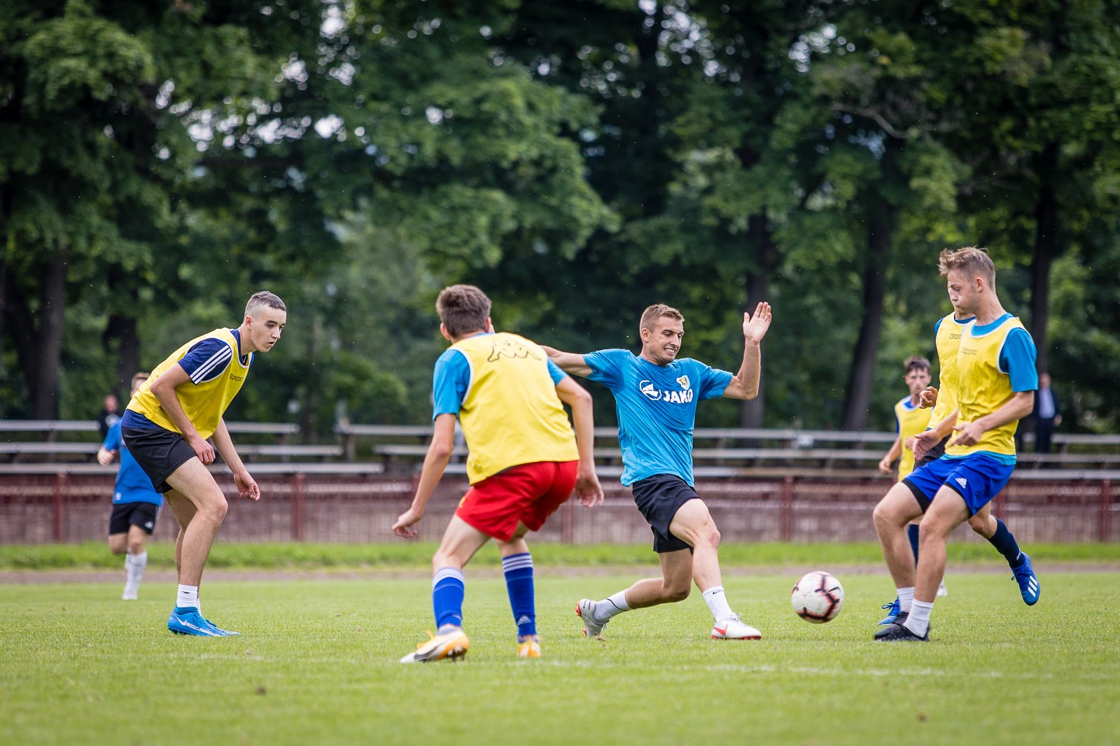 wewnetrzny-sparing-karkonoszy-98302