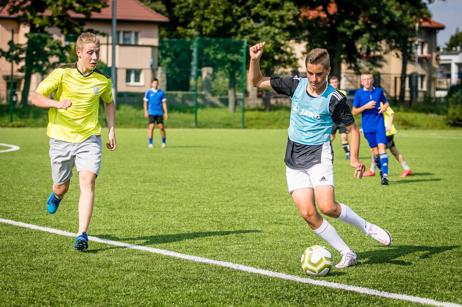 seniorzy-lechii-pokonali-modziez-karkonoszy-98359