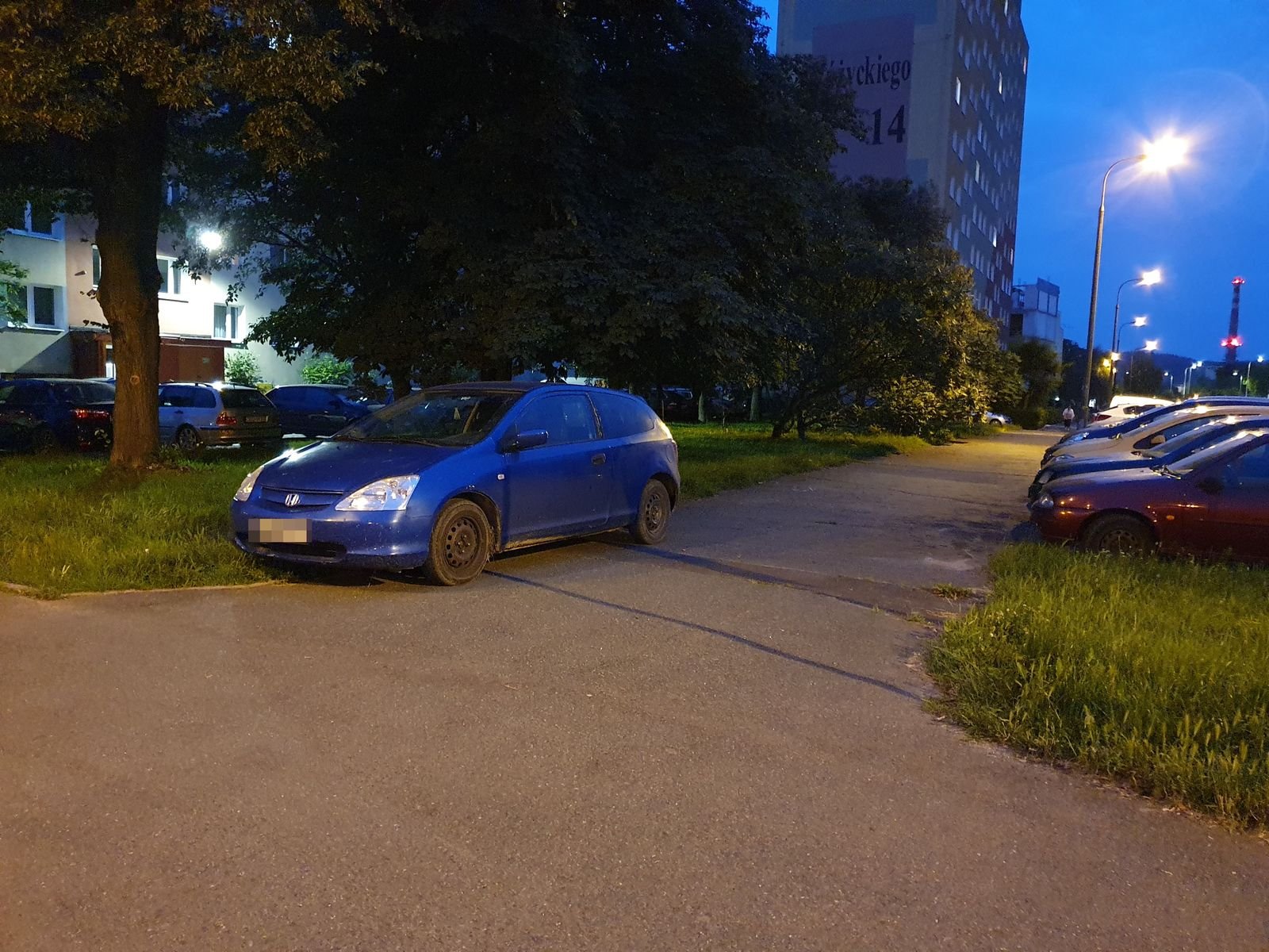 tak-sie-nie-parkuje-98371
