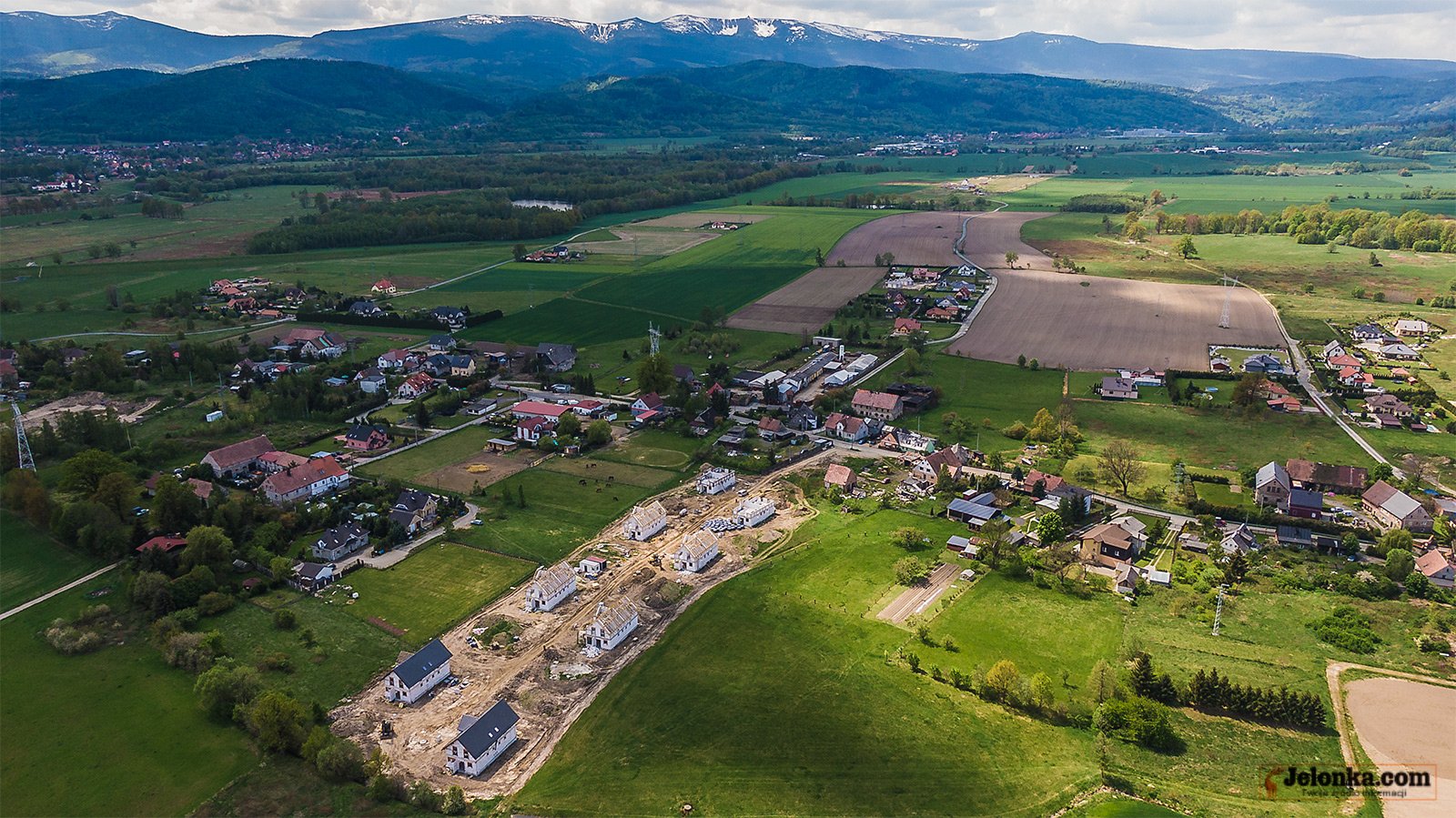 przetarg-na-wodociag-w-wojcieszycach-98372