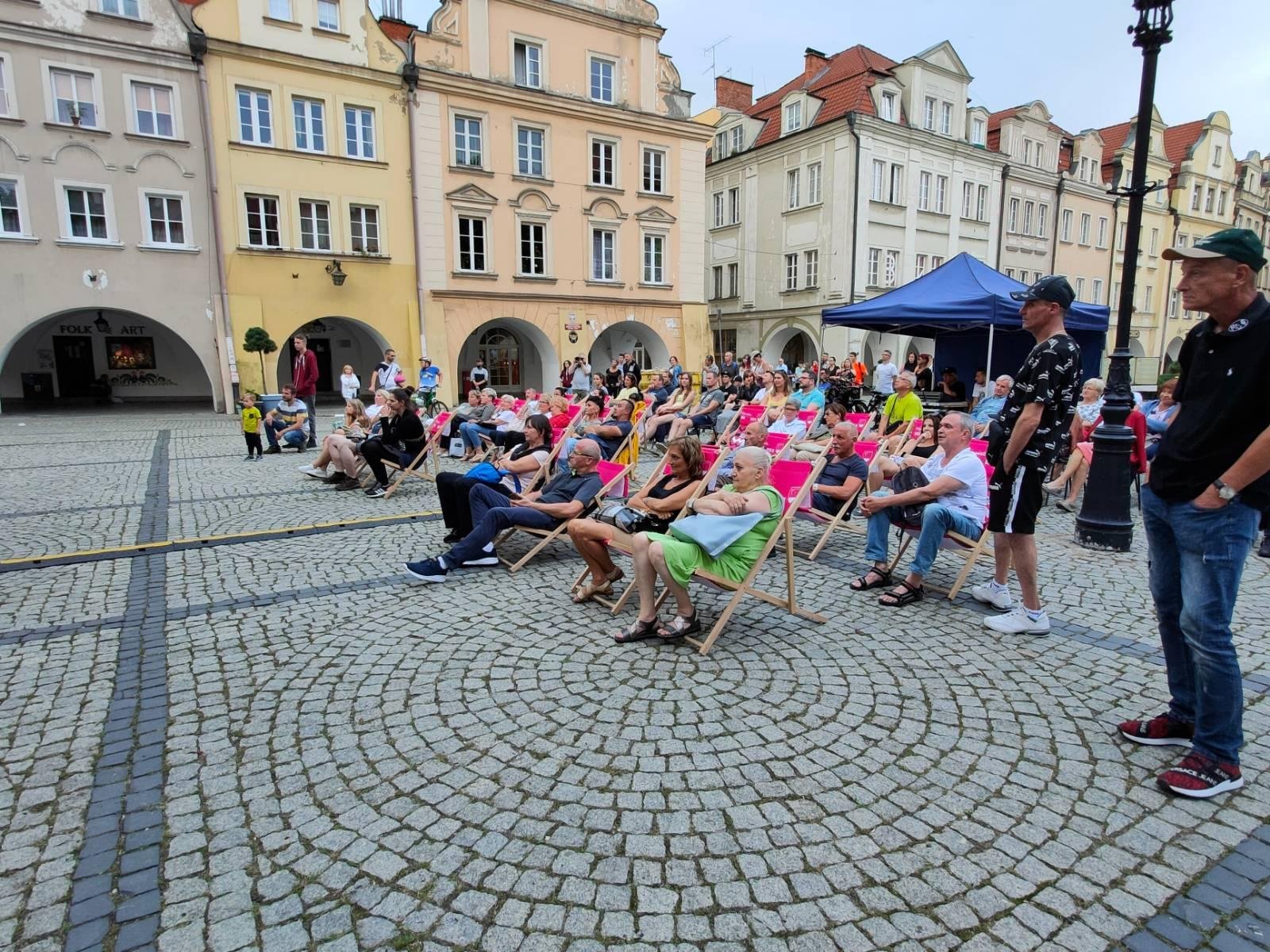 muzycznie-przy-ratuszu-98784