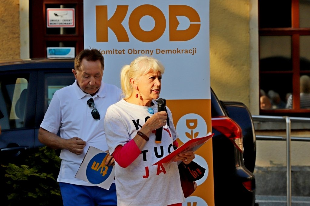 kod-w-sprawie-mediow-98855