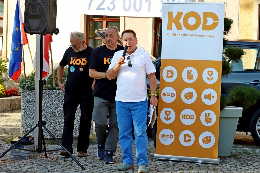 kod-w-sprawie-mediow-98855
