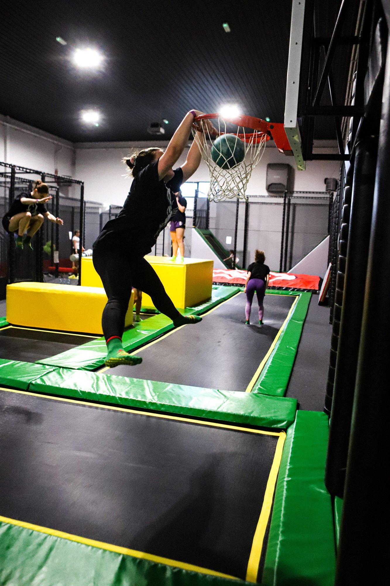 szczypiornistki-trenoway-na-trampolinach-98864