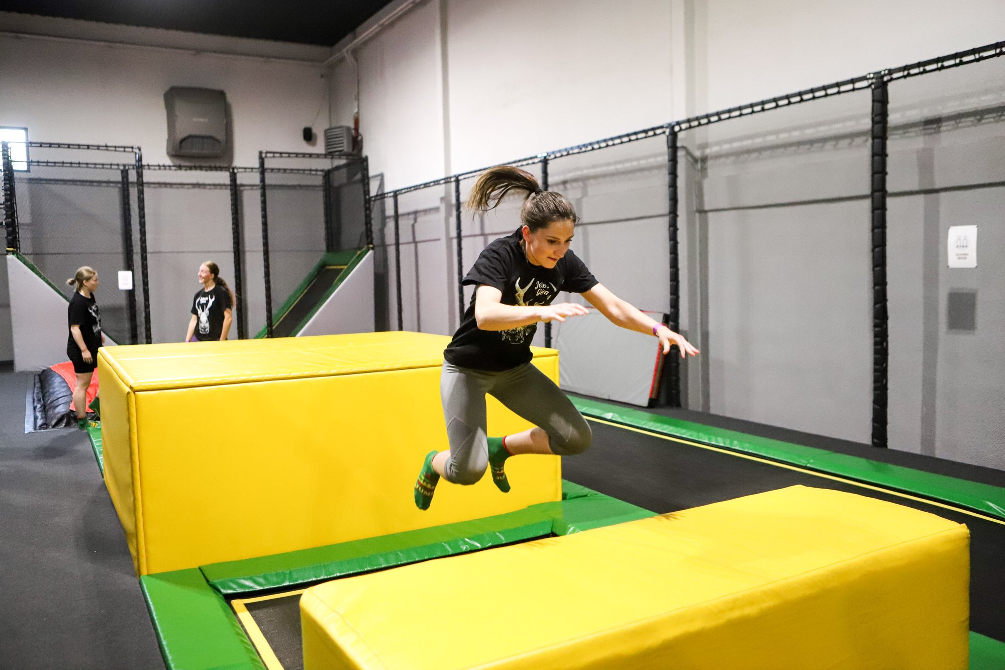 szczypiornistki-trenoway-na-trampolinach-98864